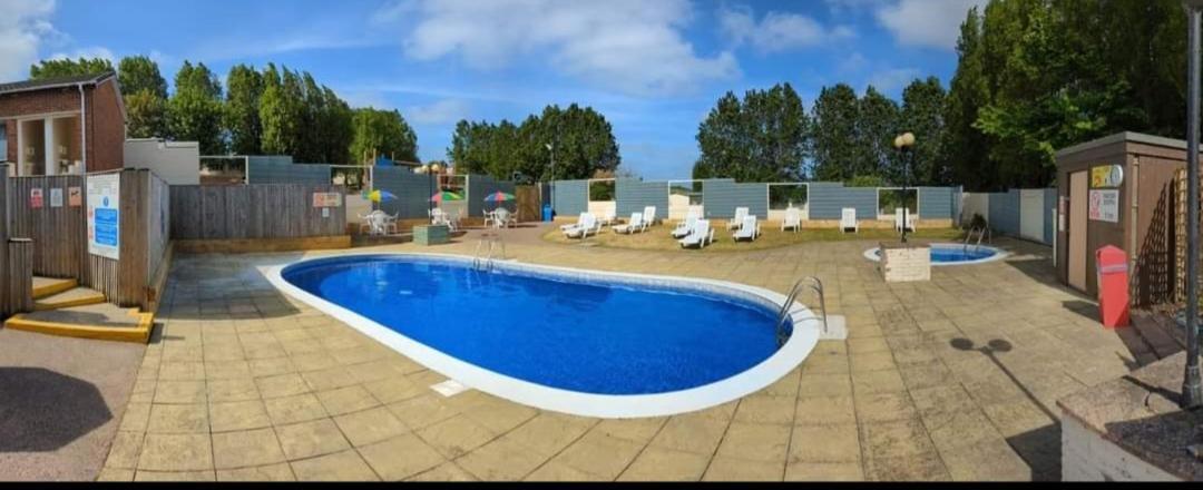 Warden Spring Hotel Leysdown-on-Sea Ngoại thất bức ảnh